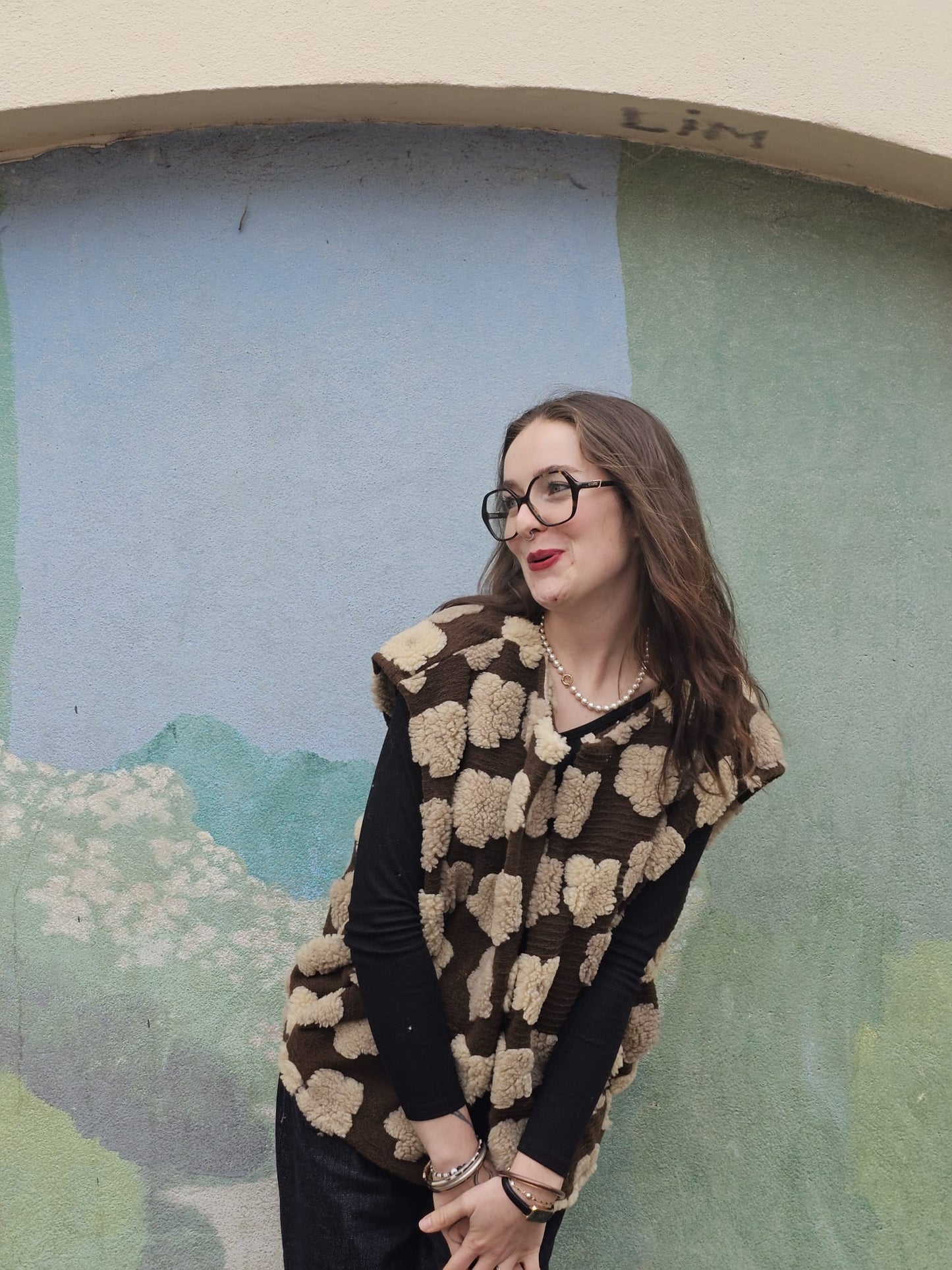Gilet fleuri marron Sabrina