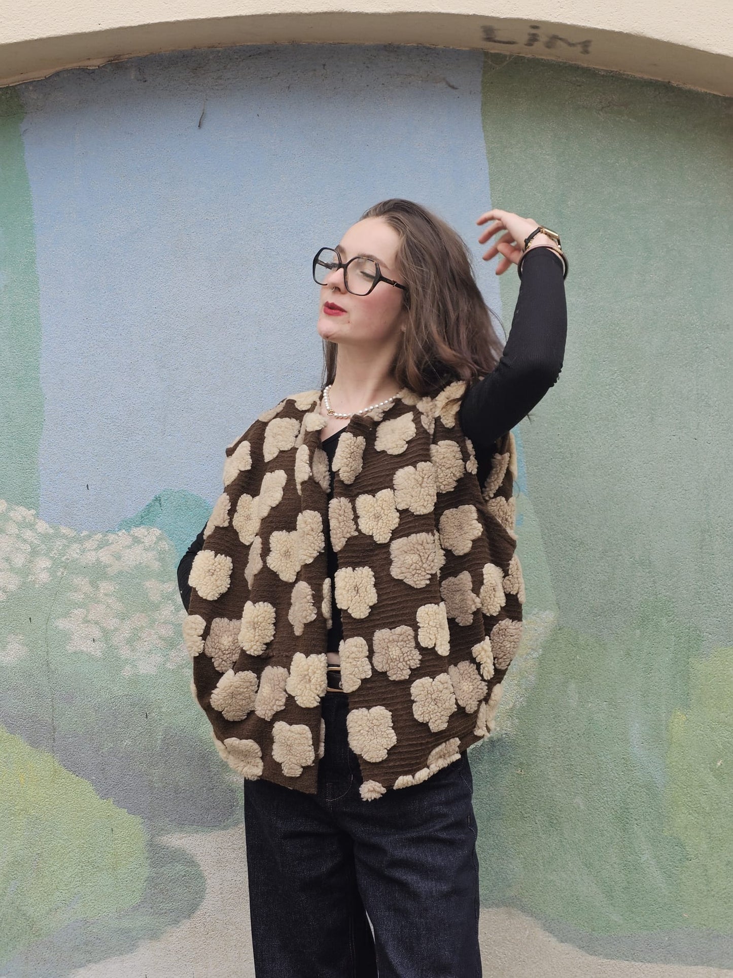 Gilet fleuri marron Sabrina