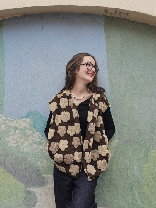 Gilet fleuri marron Sabrina