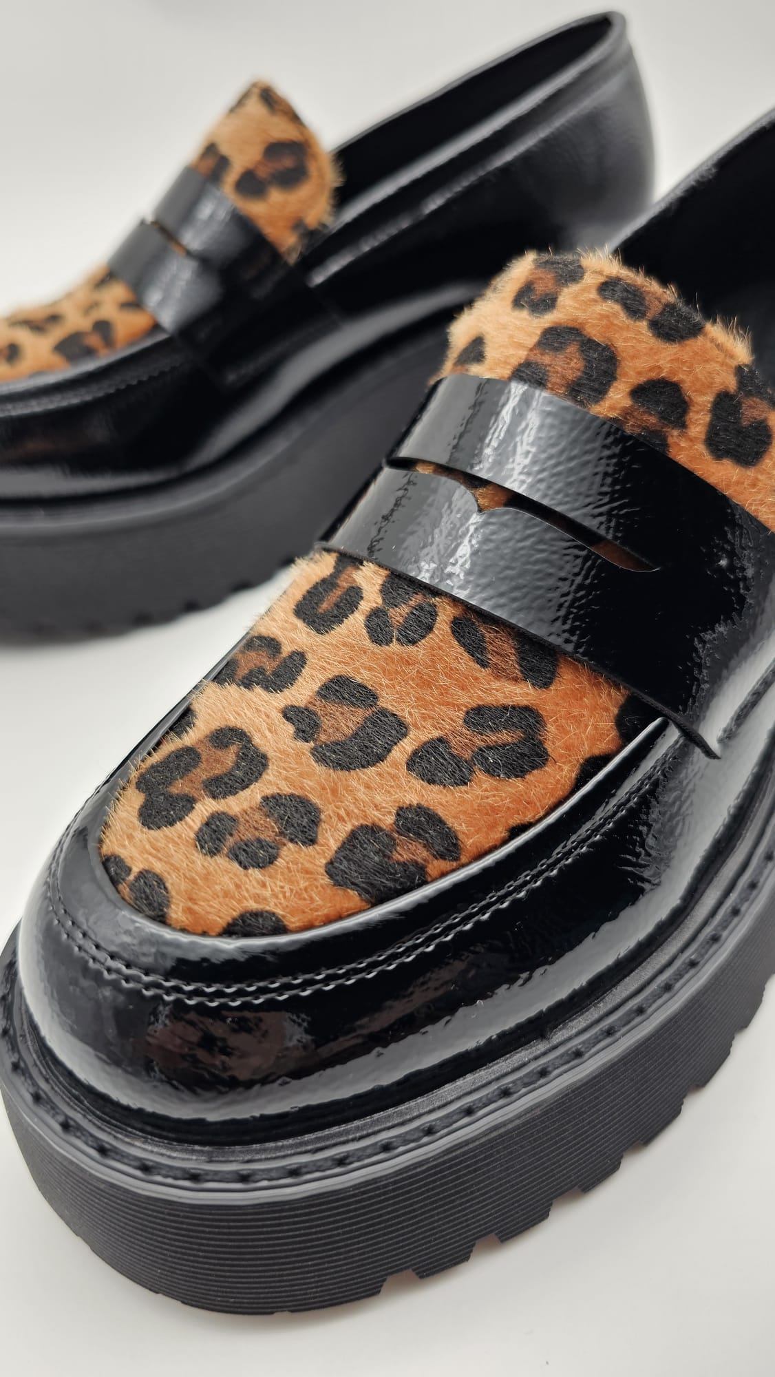 Mocassins léopard plateforme